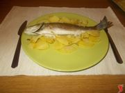 Branzino con patate al forno