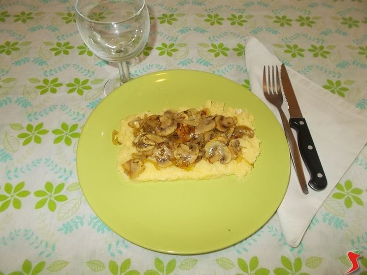 La polenta ai funghi