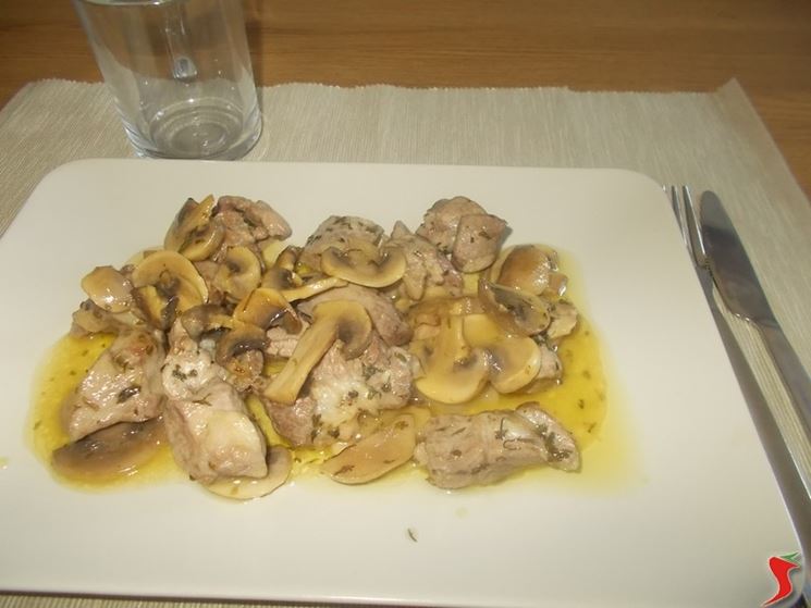 Agnello coi funghi