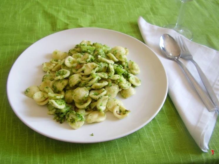 orecchiette con broccoli