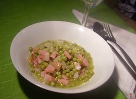 piselli e pancetta