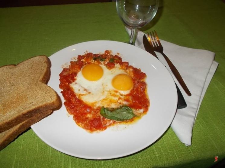 Il pomodoro con le uova