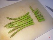 tagliare gli asparagi