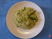 servire risotto agli asparagi