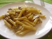 penne funghi salsiccia